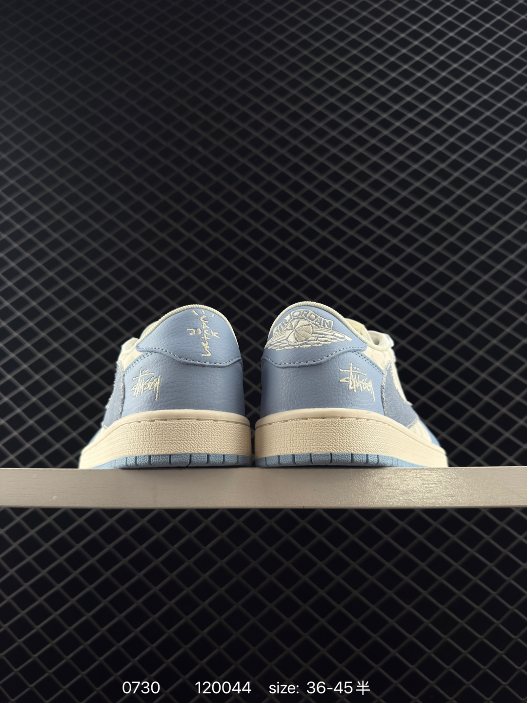 Nike Air Jordan 1 x Travis Scott AJ1